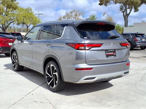 2022 Mitsubishi Outlander SEL 2.5 2WD