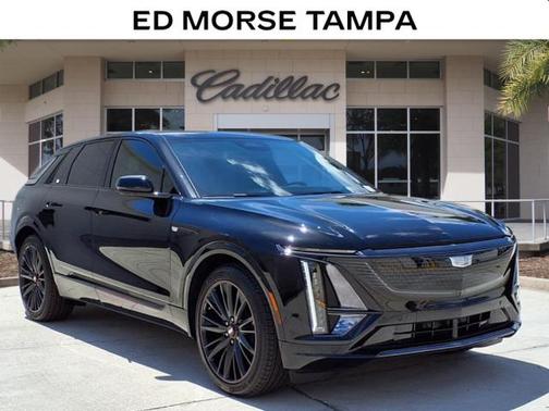 2025 Cadillac LYRIQ V