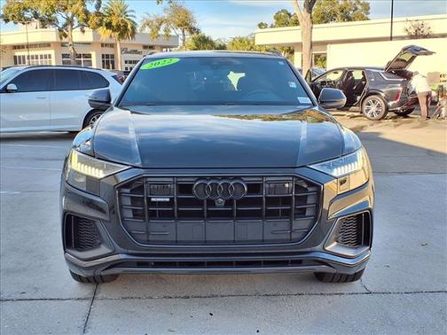 2022 Audi Q8 55 Premium Plus