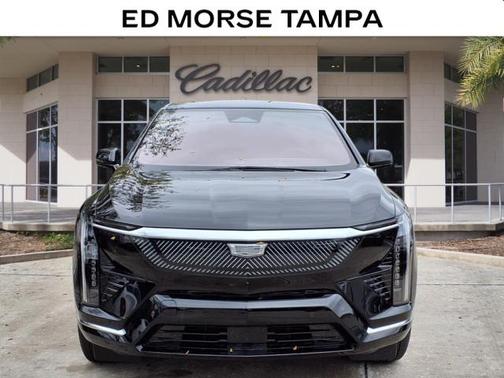 2025 Cadillac OPTIQ Luxury 1 AWD