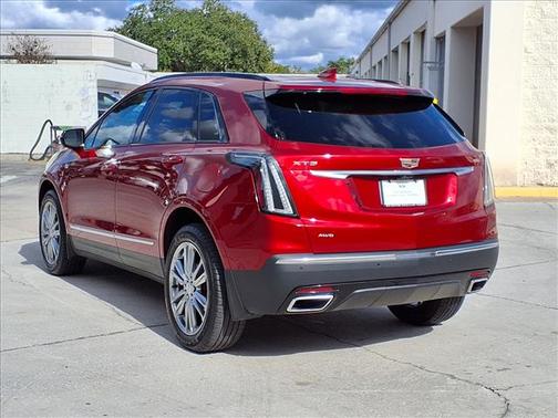2023 Cadillac XT5 Sport