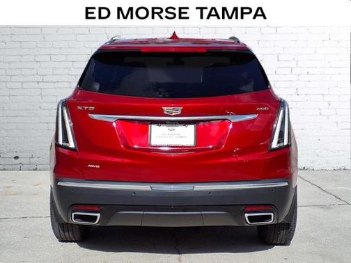 2023 Cadillac XT5 Sport