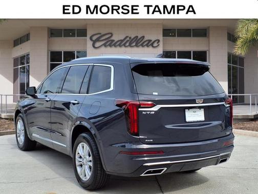 2025 Cadillac XT6 Luxury AWD