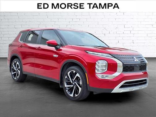 Red Diamond 2025 Mitsubishi Outlander SE S-AWC