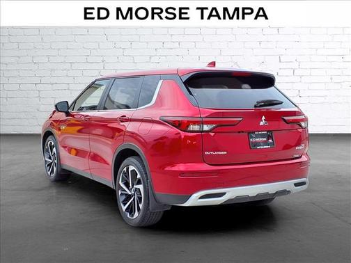 Red Diamond 2025 Mitsubishi Outlander SE S-AWC