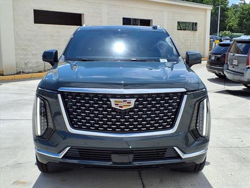 2025 Cadillac Escalade ESV Premium Luxury