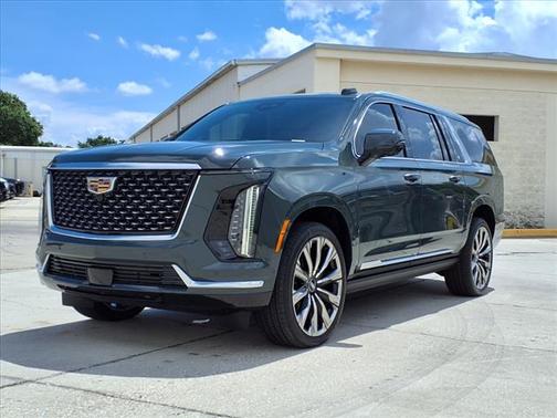 2025 Cadillac Escalade ESV Premium Luxury