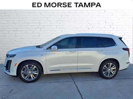 2024 Cadillac XT6 Premium Luxury FWD