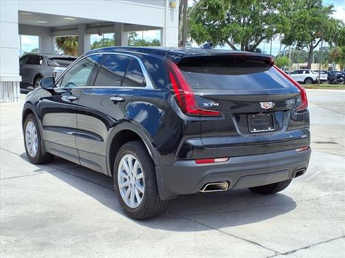 2023 Cadillac XT4 Luxury
