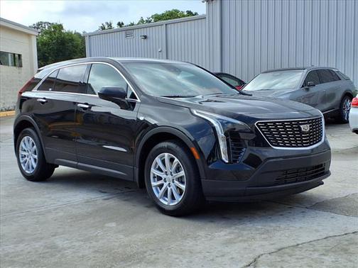 2023 Cadillac XT4 Luxury