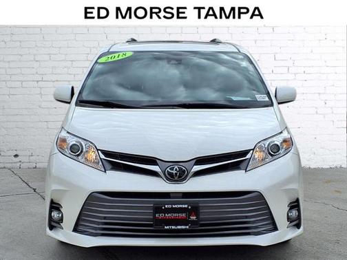 2018 Toyota Sienna SE