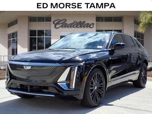 2025 Cadillac LYRIQ V