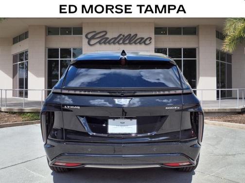 2025 Cadillac LYRIQ Sport w/1SJ