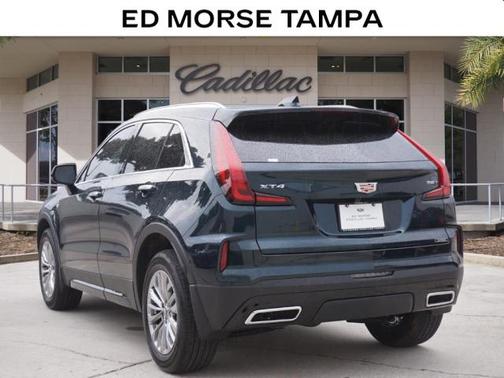 2025 Cadillac XT4 Premium Luxury