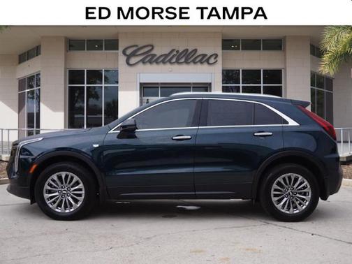 2025 Cadillac XT4 Premium Luxury