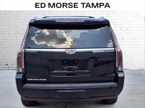 2018 Cadillac Escalade Premium Luxury