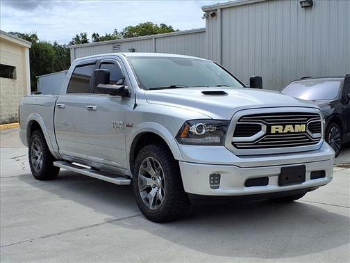 2018 RAM 1500 Limited Crew Cab 4x2 5'7' Box