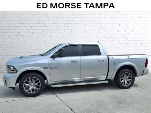 2018 RAM 1500 Limited Crew Cab 4x2 5'7' Box