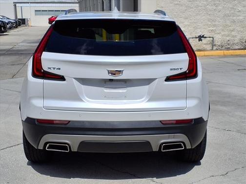 2021 Cadillac XT4 Premium Luxury