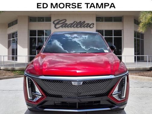 2025 Cadillac LYRIQ V