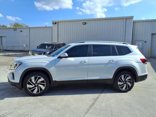 2025 Volkswagen Atlas 2.0T SEL