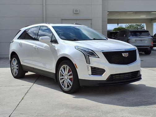 2023 Cadillac XT5 Sport
