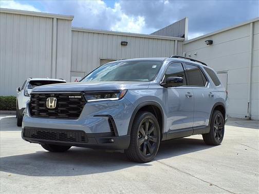 Sonic Gray Pearl 2025 Honda Pilot Black Edition
