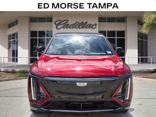 2025 Cadillac LYRIQ V