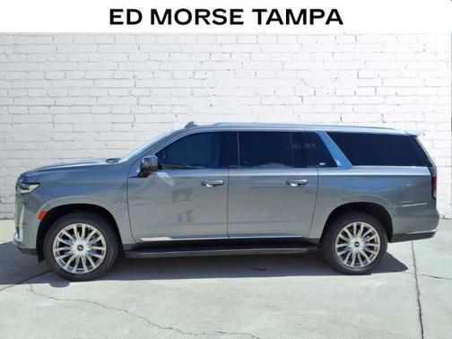 2022 Cadillac Escalade ESV Premium Luxury