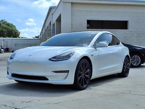 2020 Tesla Model 3 Performance