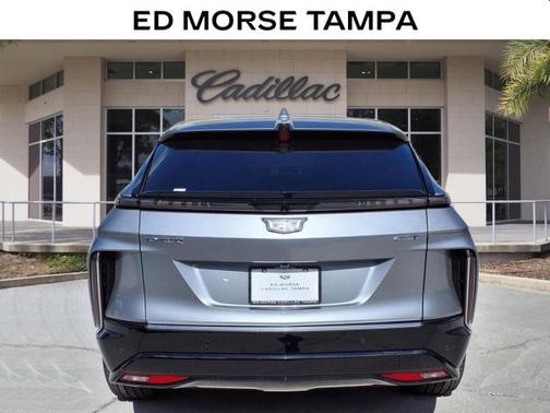2025 Cadillac LYRIQ Luxury w/1SD