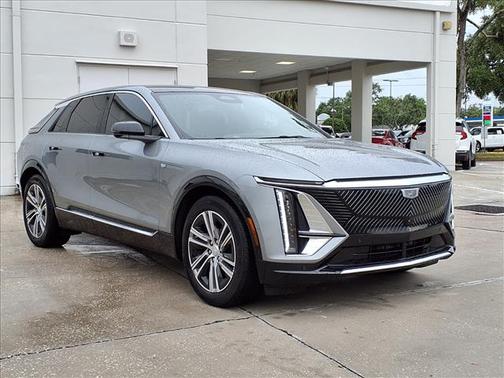 2024 Cadillac LYRIQ V