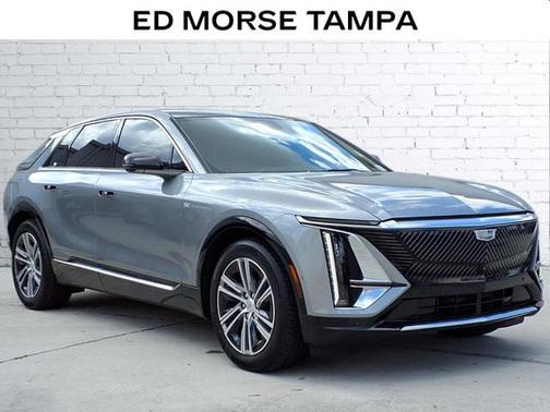 2024 Cadillac LYRIQ V