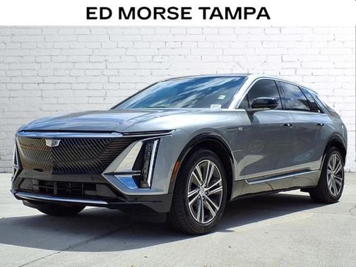 2024 Cadillac LYRIQ V