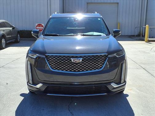 2023 Cadillac XT6 Premium Luxury FWD