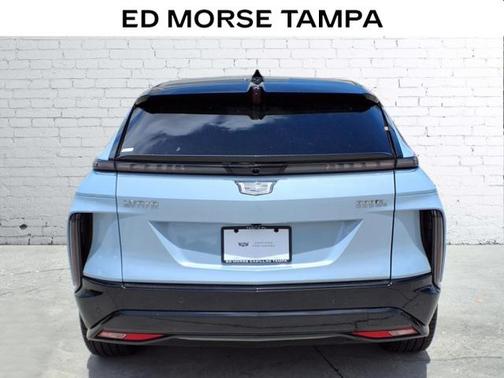 2024 Cadillac LYRIQ Sport