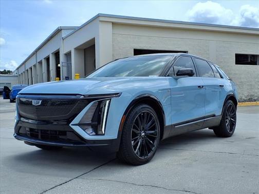 2024 Cadillac LYRIQ Sport