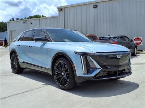 2024 Cadillac LYRIQ Sport