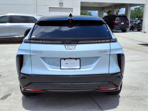 2024 Cadillac LYRIQ Sport