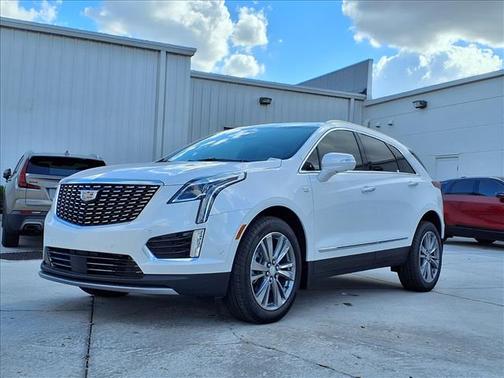 2026 Cadillac XT5 Premium Luxury