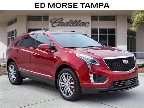 2025 Cadillac XT5 Sport