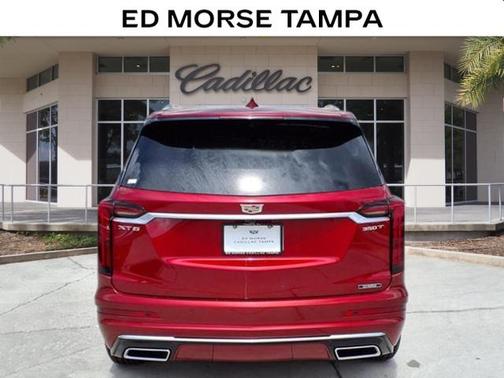2025 Cadillac XT6 Luxury FWD