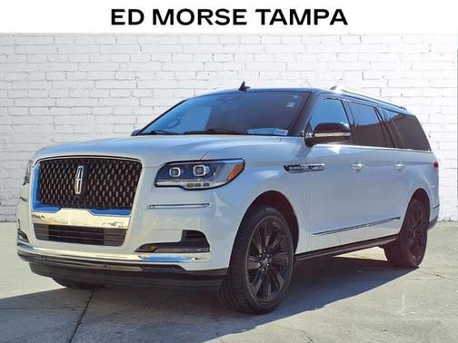 2022 Lincoln Navigator Black Label