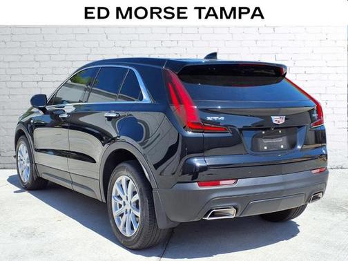 Stellar Black Metallic 2023 Cadillac XT4 Luxury