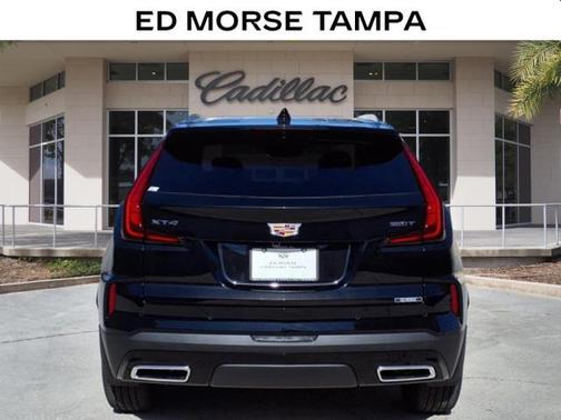2025 Cadillac XT4 Premium Luxury