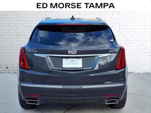 2022 Cadillac XT5 Luxury