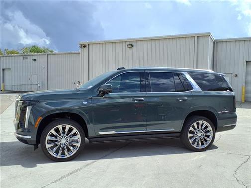 2026 Cadillac Escalade Luxury