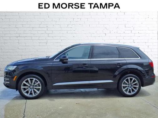 2019 Audi Q7 45 Premium Plus