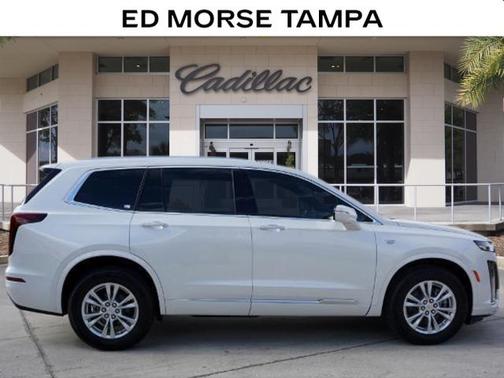 2025 Cadillac XT6 Luxury FWD