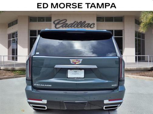 2025 Cadillac Escalade Premium Luxury